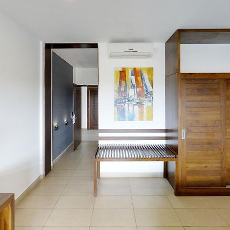 Amagi Aria Airport Transit Hotel Negombo Habitación foto